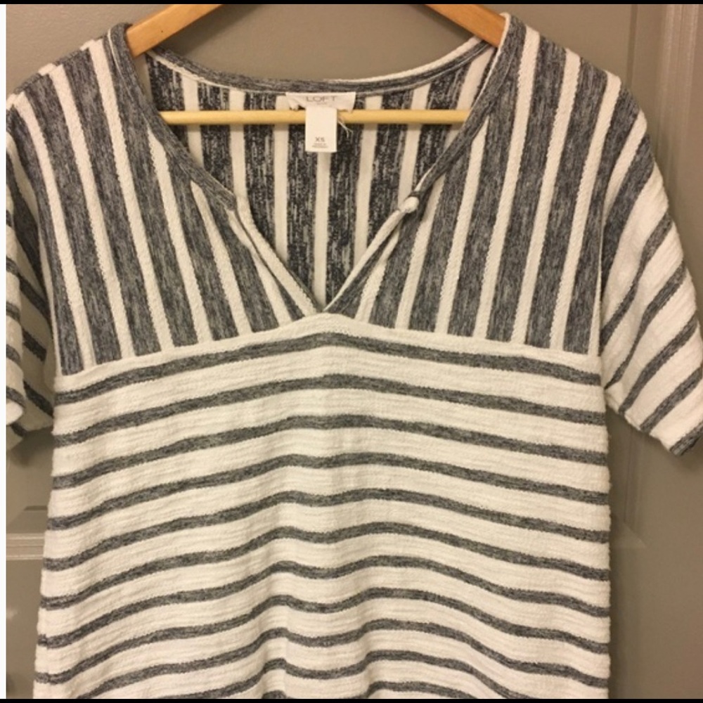 ⭐️3 for $30 🎉 Loft Lounge striped fringed s/s sweater small Ann Taylor